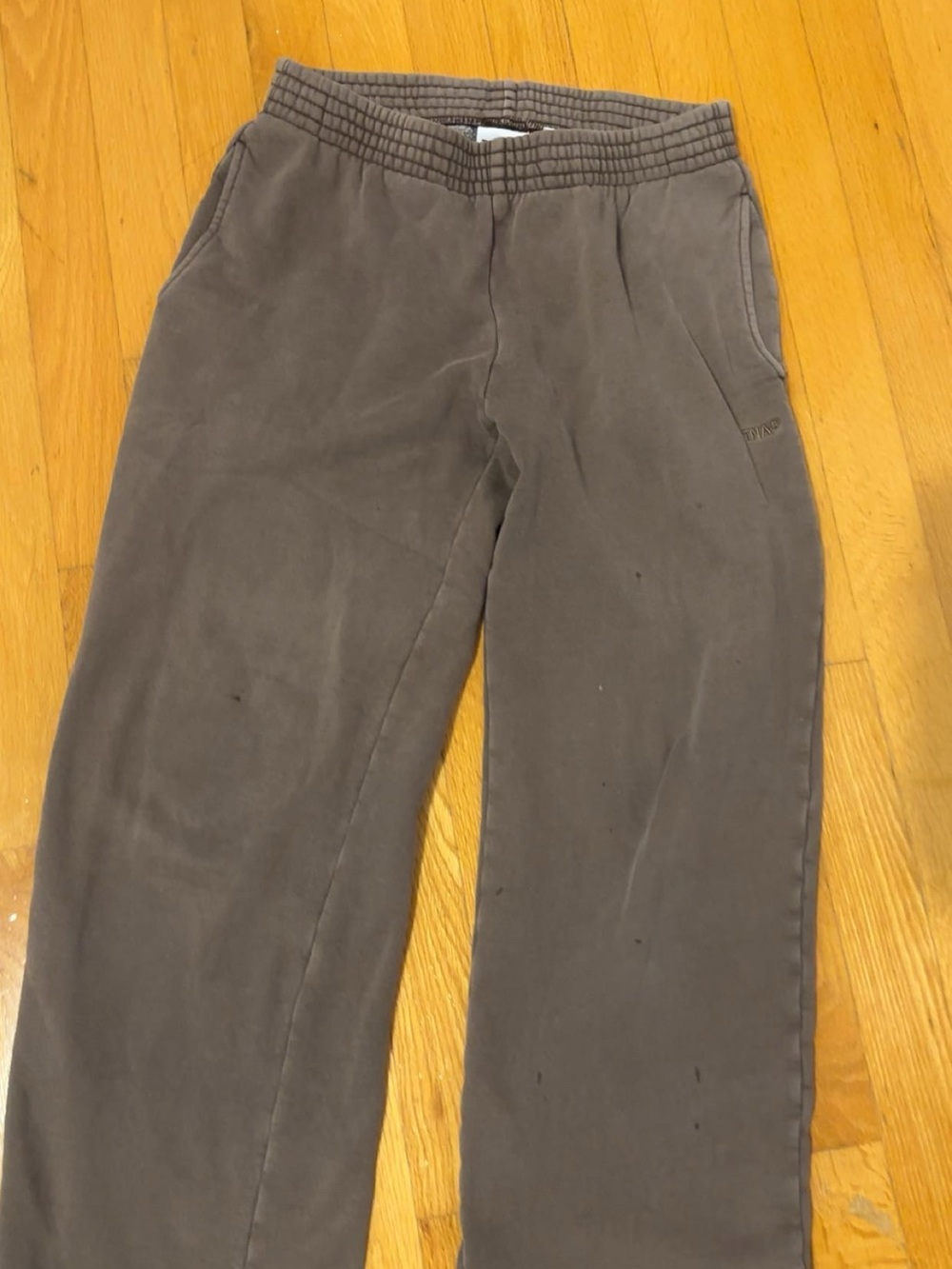 TNA Brown perfect fit sweatpants